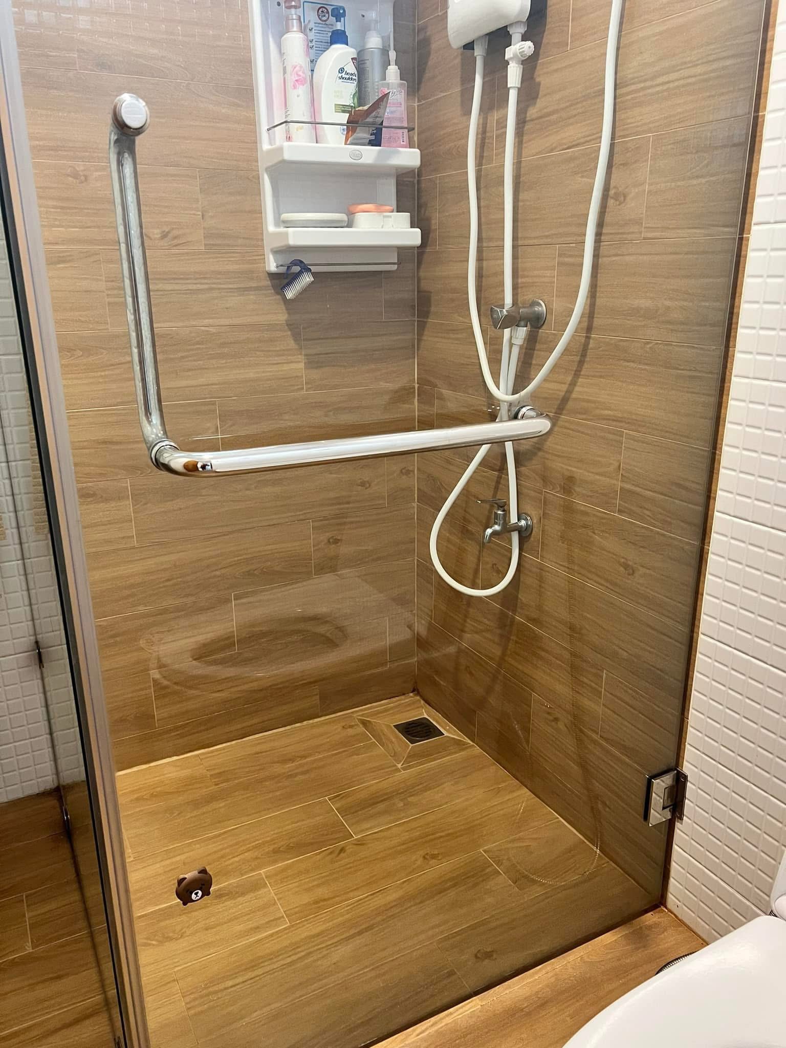 Deep cleaning service